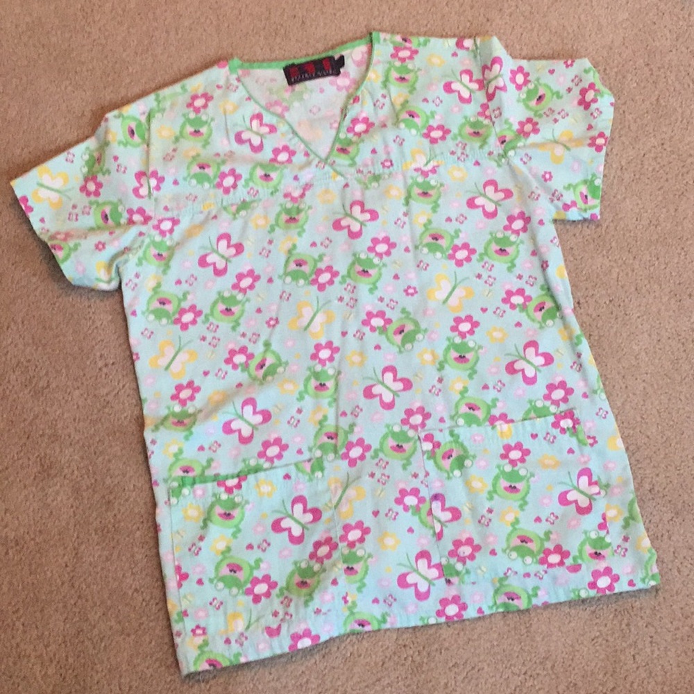Scrub top
